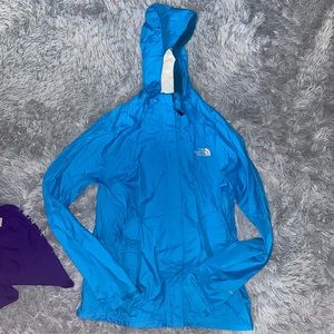 north face windbreaker/rain jacket